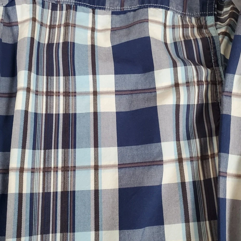 Tommy Bahama Men's Shirt Size‎ Large Blue Plaid Long Sleeve